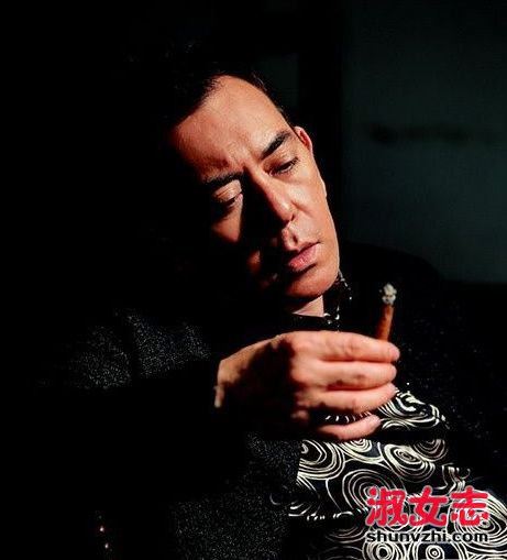 黄秋生演过的变态 黄秋生三级片盘点