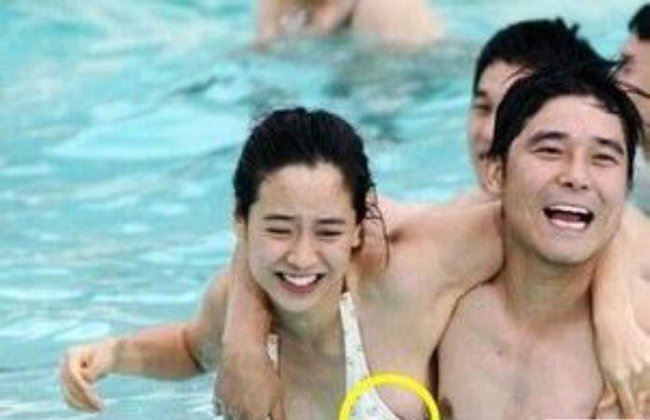 宋智孝袭胸门事件 节目中被男星袭胸露点