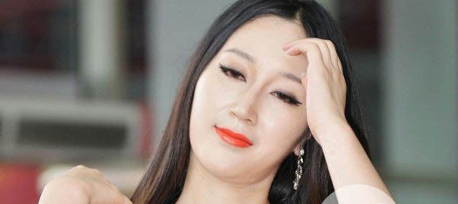 吴稀儿不照雅全图 疯狂挤奶的画面没底线