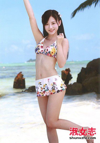 鞠婧祎被吻照片 鞠婧祎比基尼照