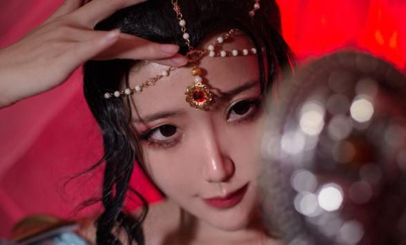 琉璃青ro沉迷援交 女神也“下海”了