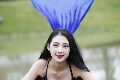 安若菲美人鱼写真很美 安若菲资料介绍