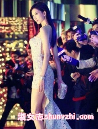 苍井空胸多大 杨幂E罩杯盘点女明星胸围数据