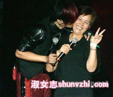 罗志祥和妈妈舌吻 罗志祥为什么叫艹妈狂魔