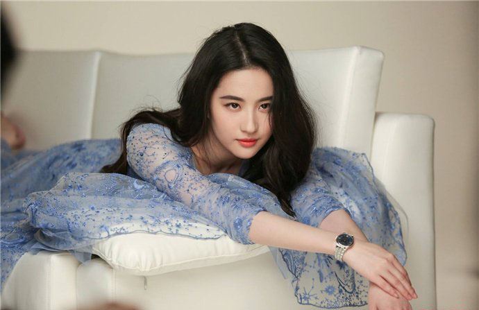 刘亦菲不雅62图 刘亦菲艳门无删照片真相