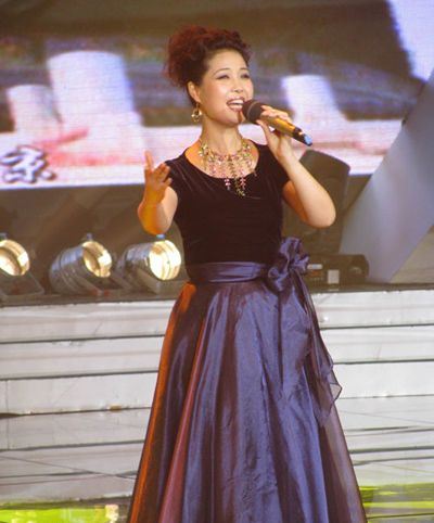 梦鸽前男友汪明翰吗 梦鸽前夫汪明翰简历