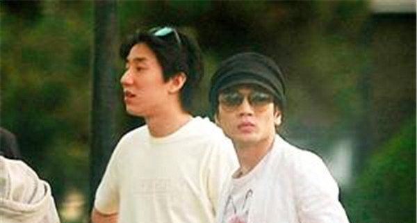 王烁父亲是谁 王烁的资料和背景介绍