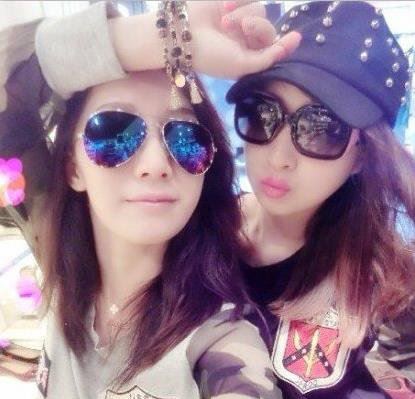 李念的双胞胎妹妹照片 竟然比李念好漂亮