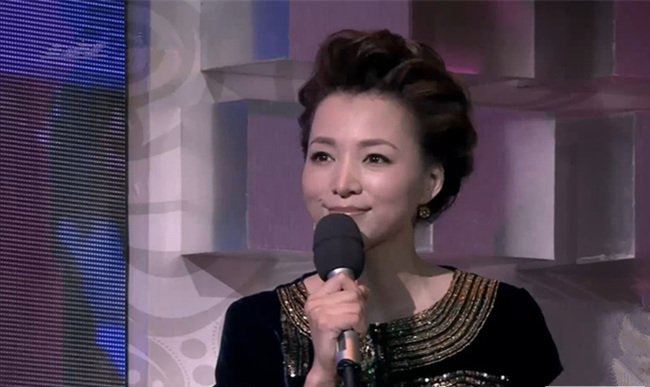 董卿的老公黄辉吗?董卿的情史揭秘