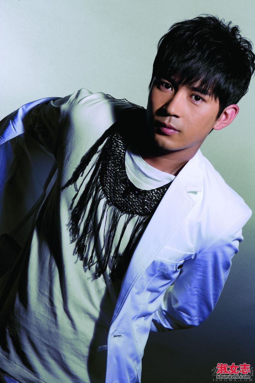 阿穆隆近况 阿穆隆为什么坐牢