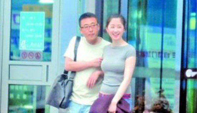 窦文涛老婆是谁 窦文涛个人恋爱史