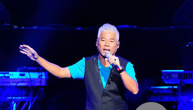 巫启贤老婆是谁 与妻子彭美君感情不和离婚