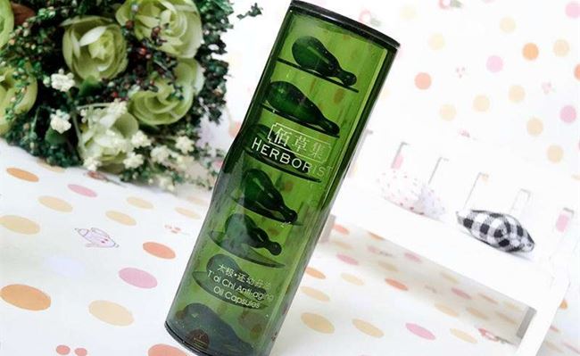 佰草集太极丹使用方法 佰草集太极丹好用吗