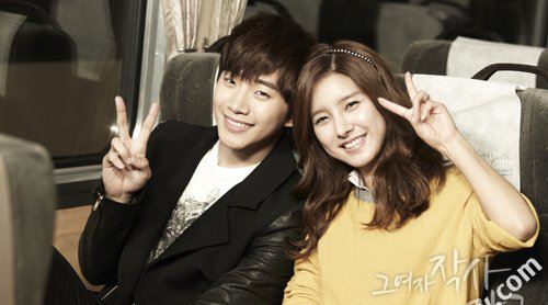 李俊昊金素恩恋情 这是日久生情了