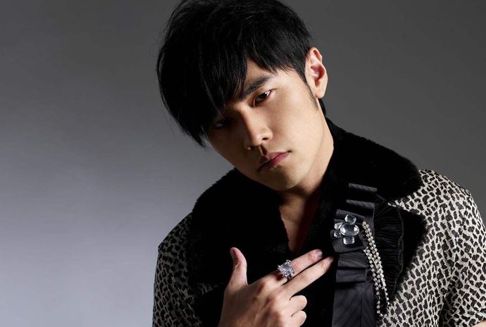 泷泽萝拉在周杰伦哪个mv里 泷泽萝拉和周杰伦关系