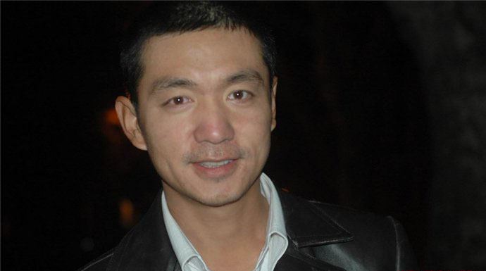 邢佳栋宣布婚讯 演员邢佳栋妻子简介