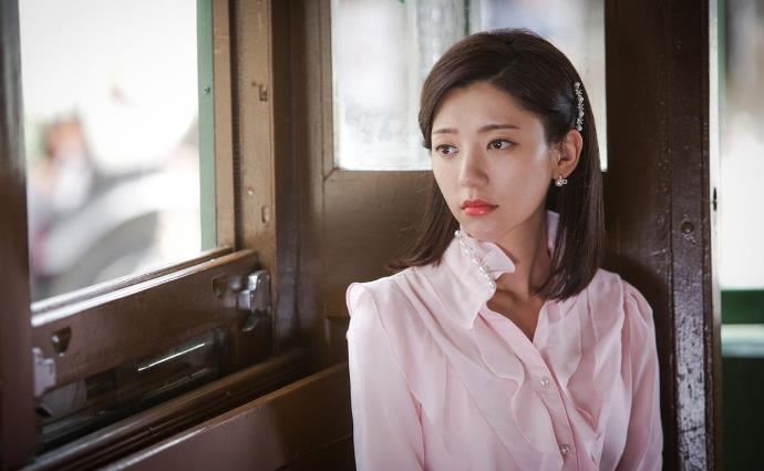 郭雪芙黑历史曝光 和淫魔李宗瑞有关系