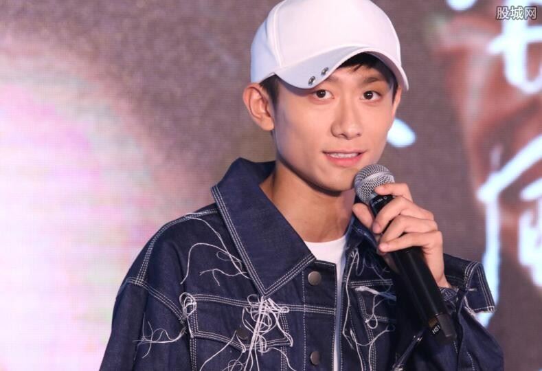 张一山年龄多大了 张一山几岁出道的