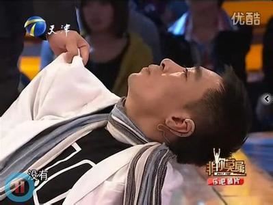 求职者打张绍刚原因 张绍刚被打那一期