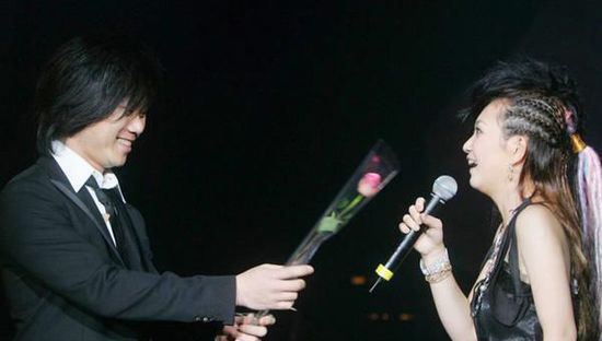 梁静茹玛莎的故事 两人为什么分手了