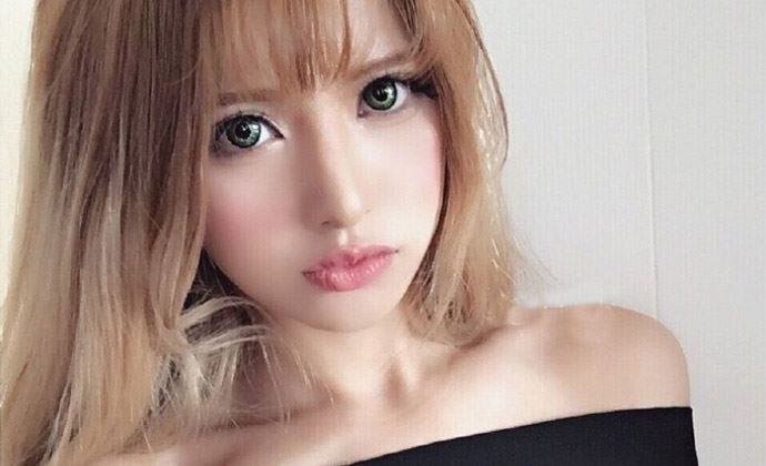 丁旎素颜真人很丑 网红的素颜照没法看