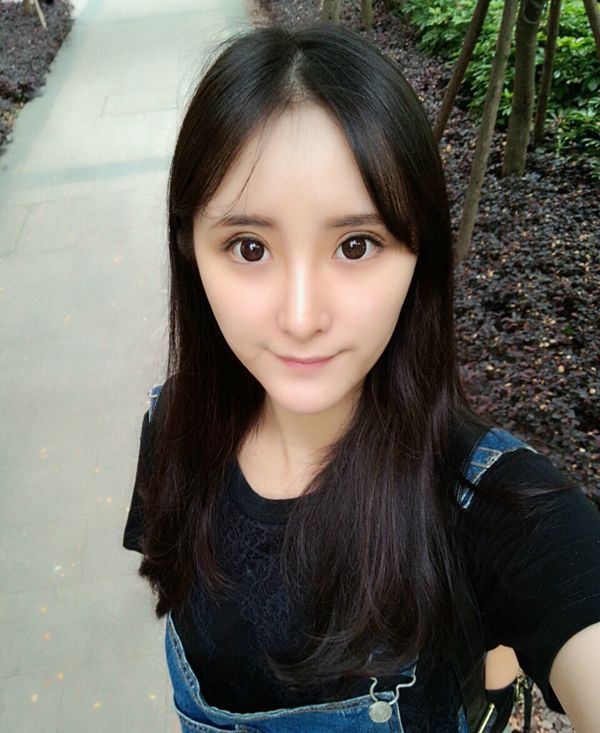 小杨幂赵越个人资料 和杨幂很像吗