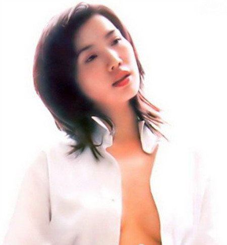 关秀媚哪部露的最多电影 关秀媚都演过什么三级