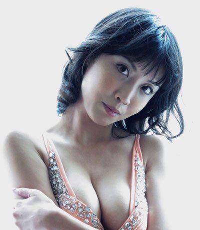 张净思在肉蒲团角色 《肉蒲团》张净思剧照