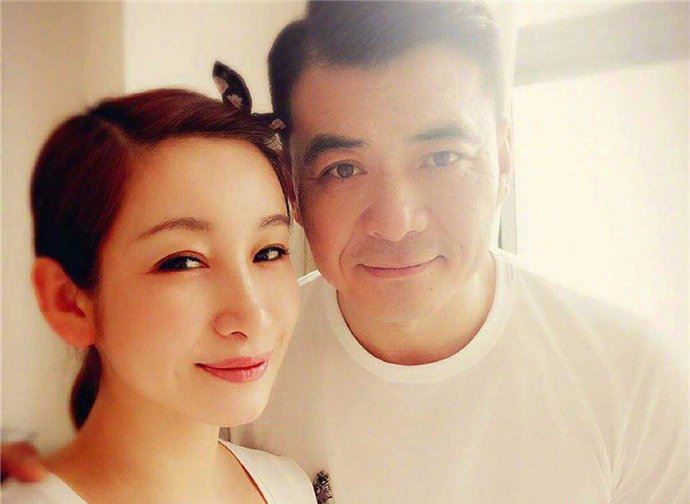 王新军的婚史 王新军和秦海璐是几婚