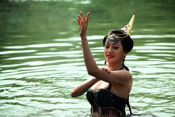 孟广美被老外骗光 孟广美不照雅照片