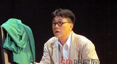 演员何冰妻子的照片 何冰个人资料