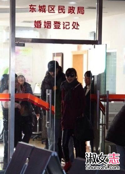 张静初老公是谁 张静初电影|床戏半裸 张静初多少钱一晚？