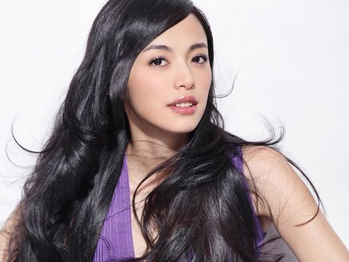 曹郁前妻黄子琪资料照片 为什么离婚的