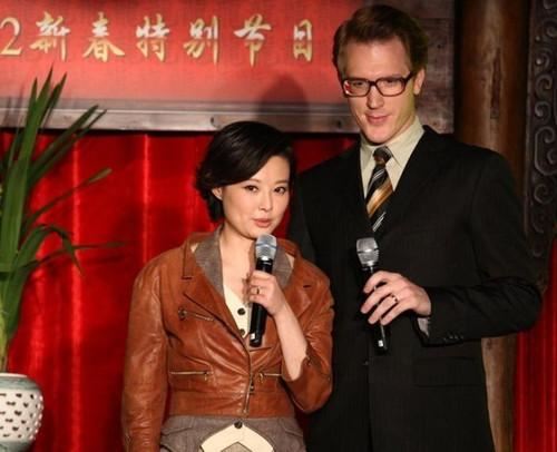 袁立为什么这么落魄 为什么说袁立是劣迹艺人