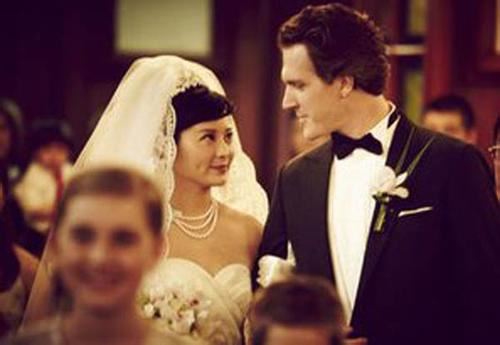 袁立为什么这么落魄 为什么说袁立是劣迹艺人