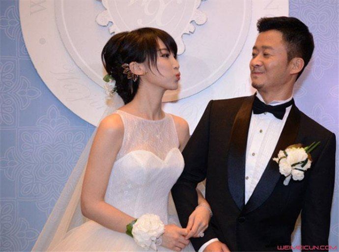 吴京有过几个老婆 吴京的第一任老婆是谁