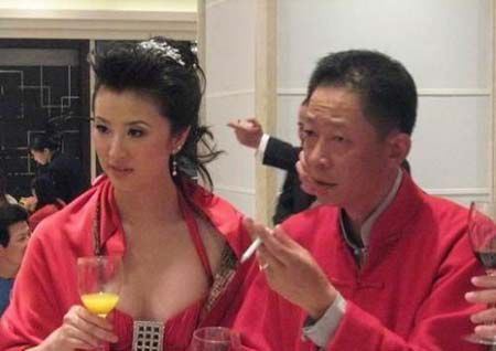 王志文原配老婆是谁 王志文有几任老婆