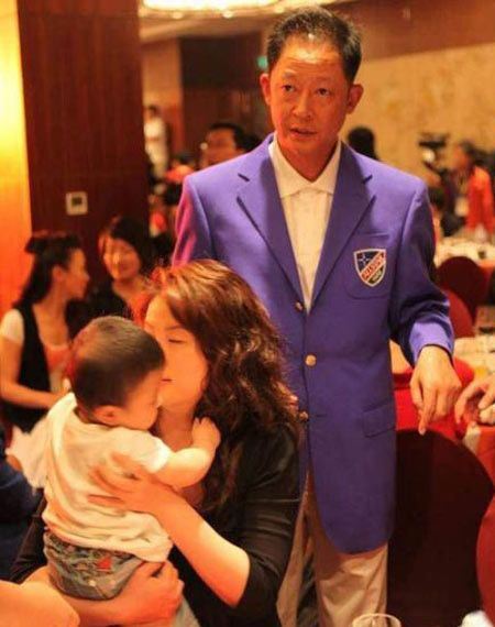 王志文原配老婆是谁 王志文有几任老婆
