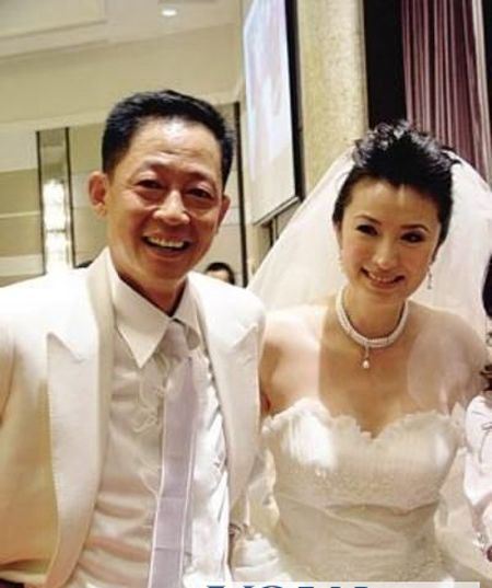 王志文原配老婆是谁 王志文有几任老婆