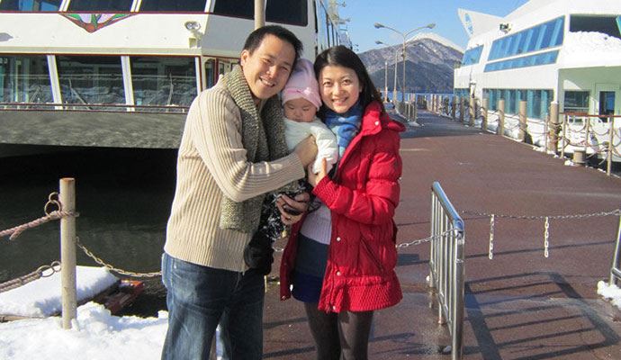 萧莉姜声扬老婆 姜声扬萧莉一家三口照片