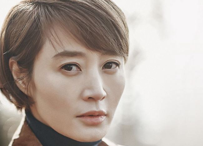 金惠秀演过的三级 《老千》里太露骨豪放