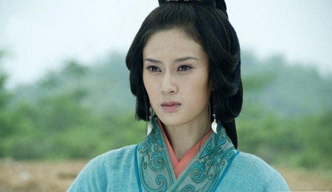 孙策的老婆是谁 孙策和孙尚香什么关系