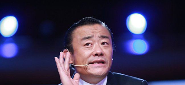 周立波老婆胡洁简介 竟然是一个有钱的富婆