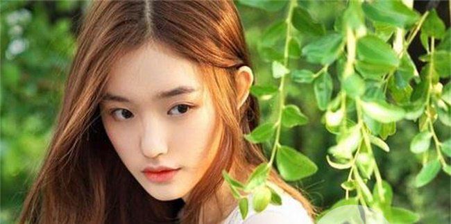 林允素颜认不出 林允不惧素颜很乐观