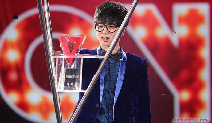 华晨宇女朋友大全 华晨宇现任女朋友是谁