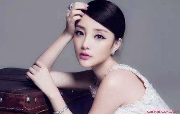 李小璐不雅视频完整版 李小璐21秒怎么回事