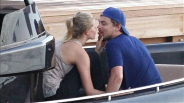 莱昂纳多老婆年轻照片 身材俱佳的女神级人物