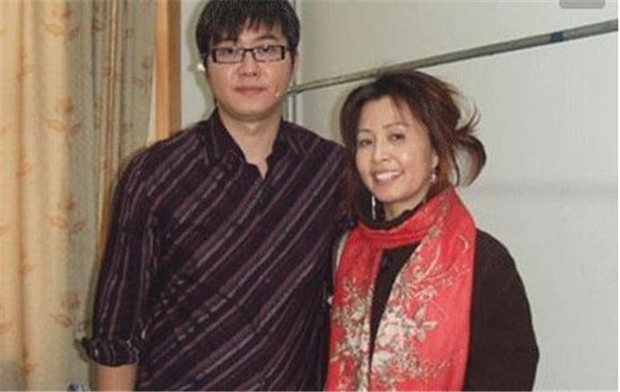 赵川第一任妻子 赵川三个妻子的资料介绍