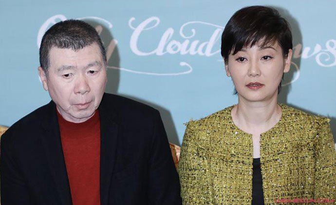 冯小刚有过几个老婆 冯小刚有几个孩子