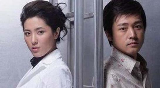 演员曾黎结婚老公是谁 年近半百越发的明艳动人